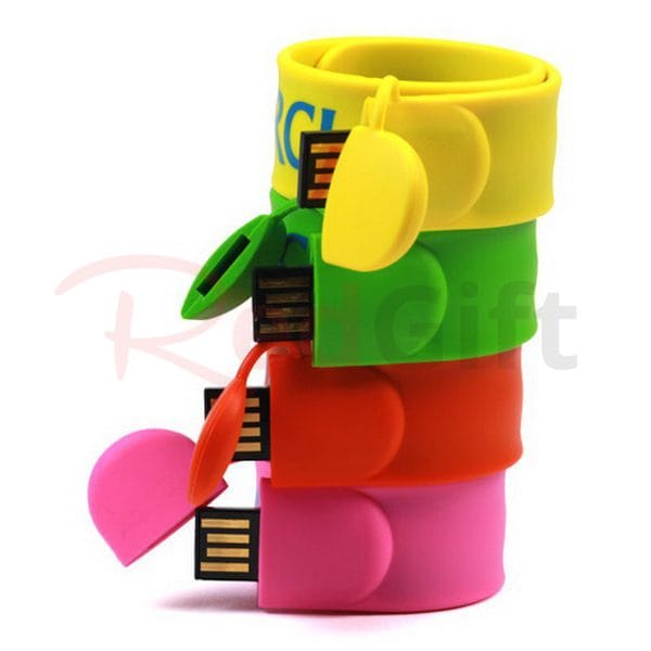 18775_Slap-Silicon-Bracelet-USB-Flash-Drive_1
