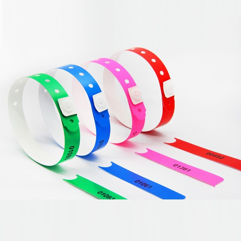24295_Wristbands_1