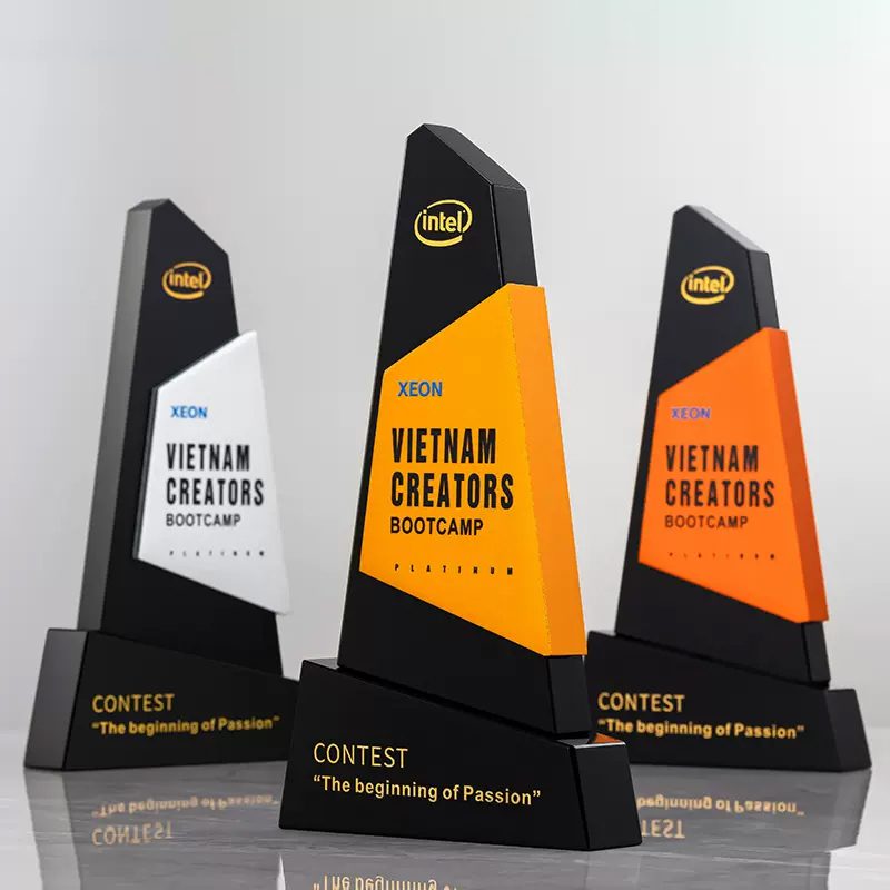 27307_trophy_01-175837-093