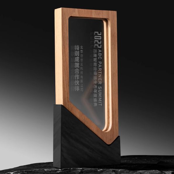 29613_trophy_01-101638-018