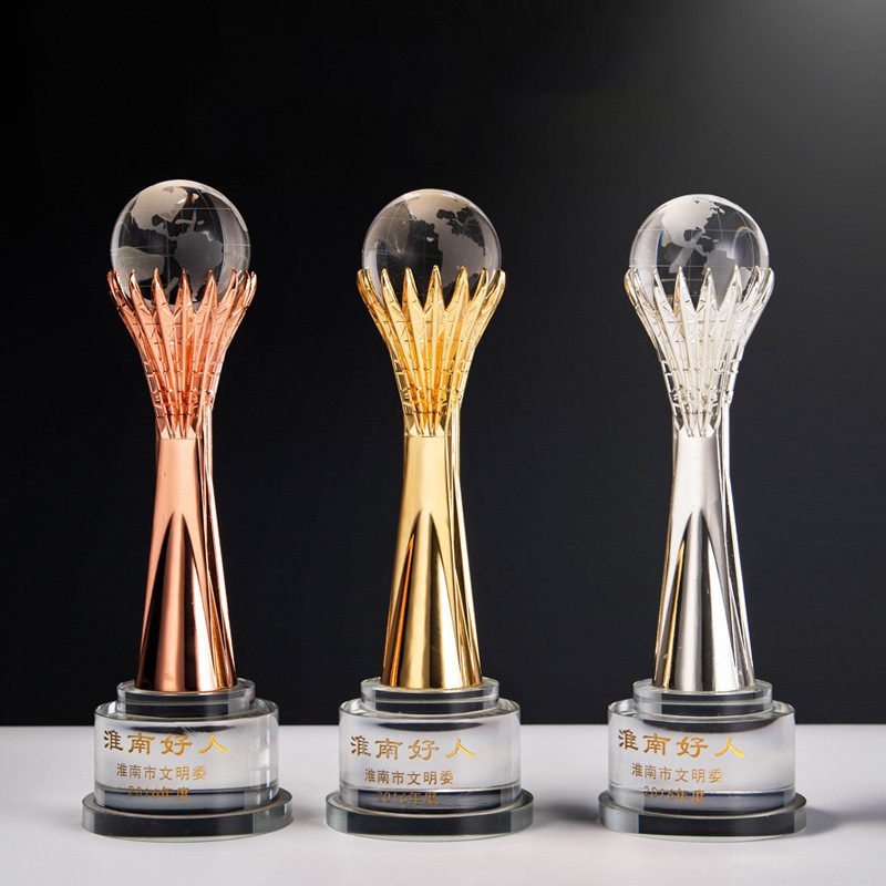 29913_trophy_01-174711-076